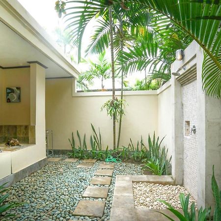 Natah Bale Villas Sanur Exteriör bild